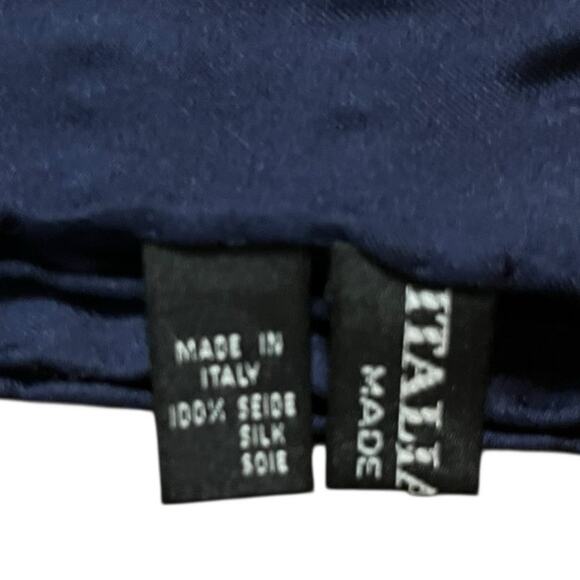 Longchamp Square Silk Scarf Ribbon Design Navy Border 90x90 cm 35x35 inches - Picture 4 of 9